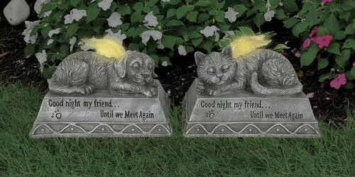 Enchanted Garden™ Pet Memorial Statue - Assorted Styles 4 Enchanted Garden™ Pet Memorial Statue - Assorted Styles - Image 2